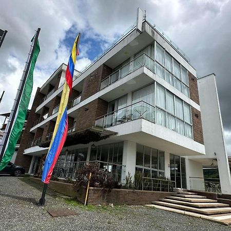 Luxury Hotel Santa Rosa de Cabal Exterior foto